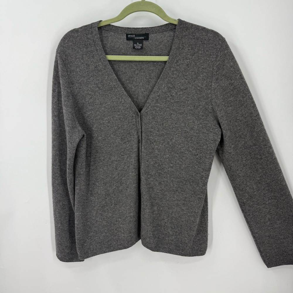 Grace cashmere 100% cashmere light weight Gray V-Neck cardigan Sweater XL